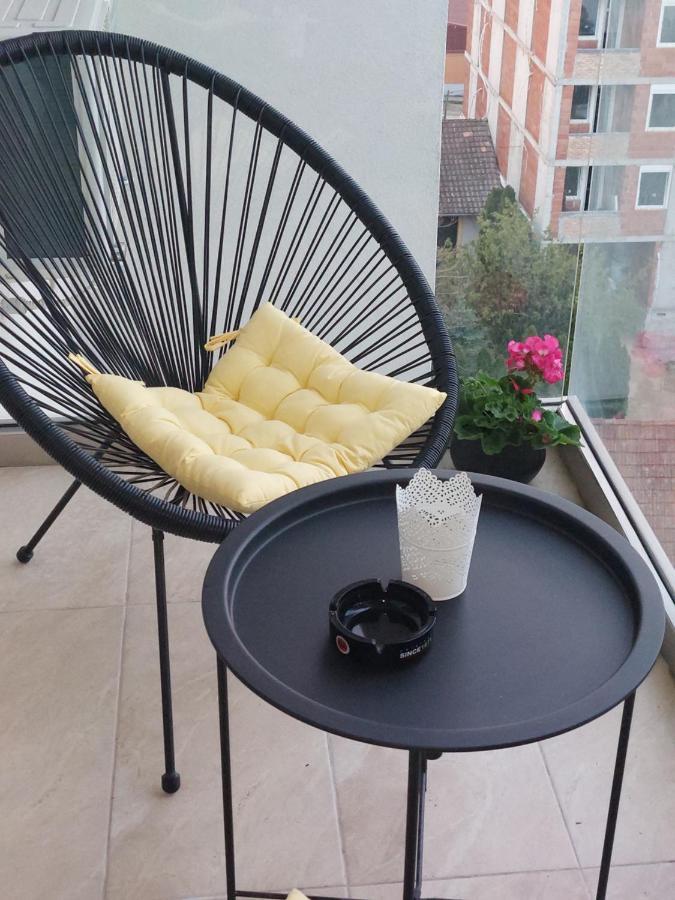 Lena Apartman Subotica Exterior foto